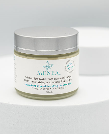 Une creme hyper riche en actifs. Concentrée pour une hydratation maximale durant les temps les plus froids. Convient aux peaux sensibles